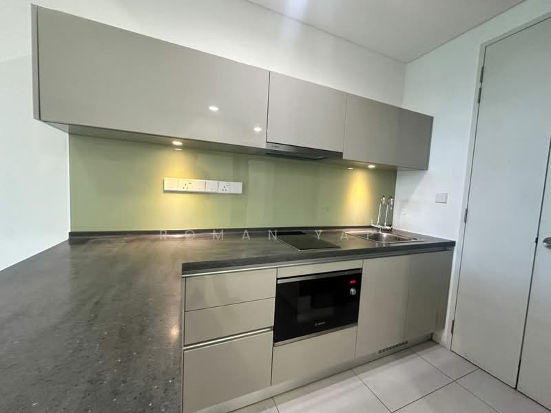 Servis Apartment untuk Disewa di Ativo Suites @ Damansara Avenue - Roman Yap - Kitchen - PropertyGuru.com.my