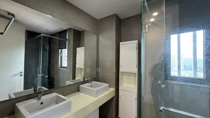 Condominium for Rent at Vivo Residential Suites - Joan Loh - Bathroom - PropertyGuru.com.my