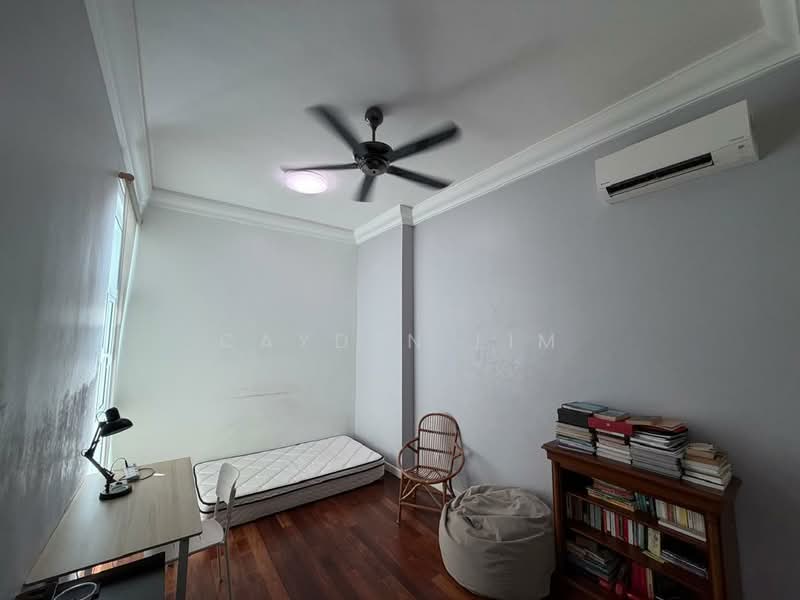 Kondominium untuk Disewa di Fettes Residence - Cayden Lim - Bedroom - PropertyGuru.com.my