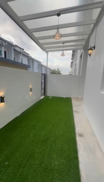 Rumah Teres 2 Tingkat untuk Disewa di Dengkil (Selangor) - JASON YOU - Exterior - PropertyGuru.com.my
