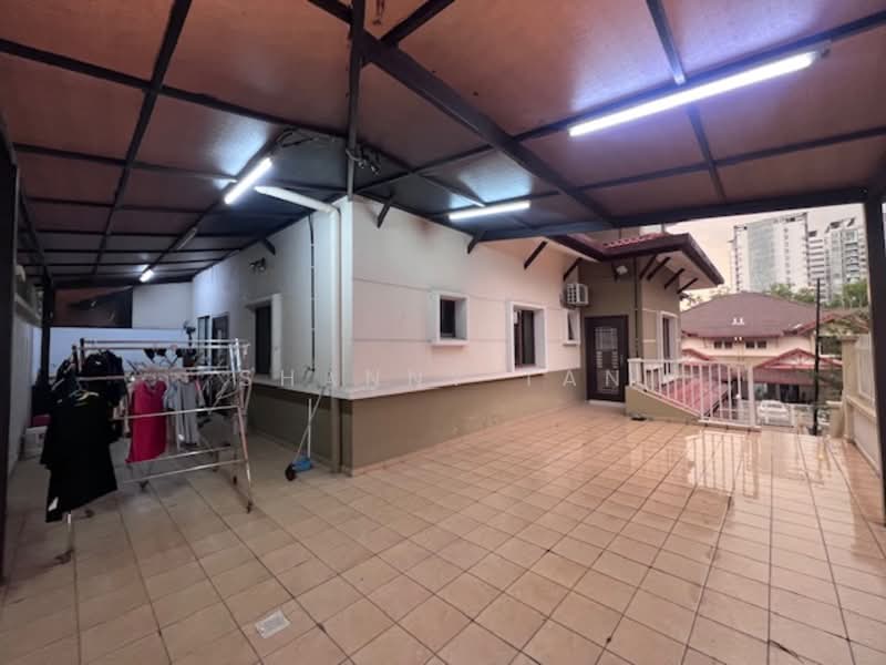 Rumah Berkembar untuk Dijual di Bandar Mahkota Cheras (Cheras) - Shanny Tan - Exterior - PropertyGuru.com.my