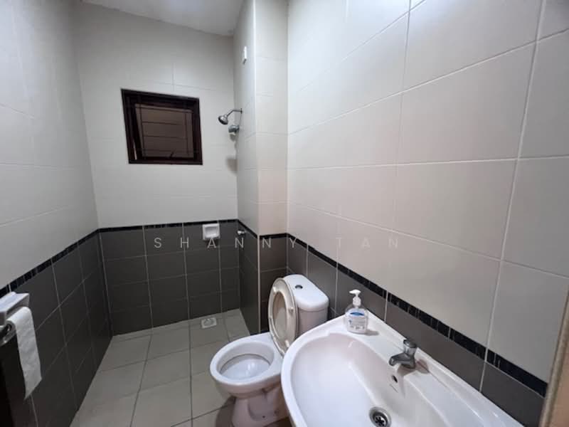 Rumah Berkembar untuk Dijual di Bandar Mahkota Cheras (Cheras) - Shanny Tan - Bathroom - PropertyGuru.com.my