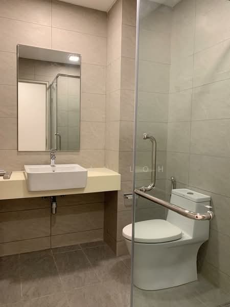 Condominium for Rent at Vivo Residential Suites - Joan Loh - Bathroom - PropertyGuru.com.my