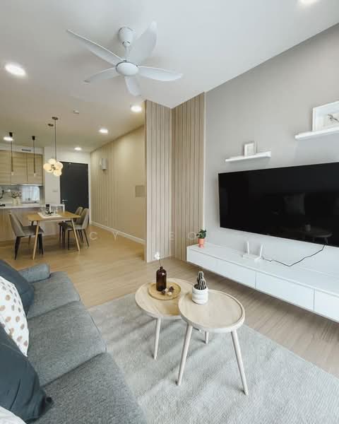 Servis Apartment untuk Disewa di RYAN & MIHO - CY Leong - Living Room - PropertyGuru.com.my