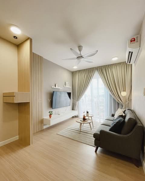 Servis Apartment untuk Disewa di RYAN & MIHO - CY Leong - Living Room - PropertyGuru.com.my