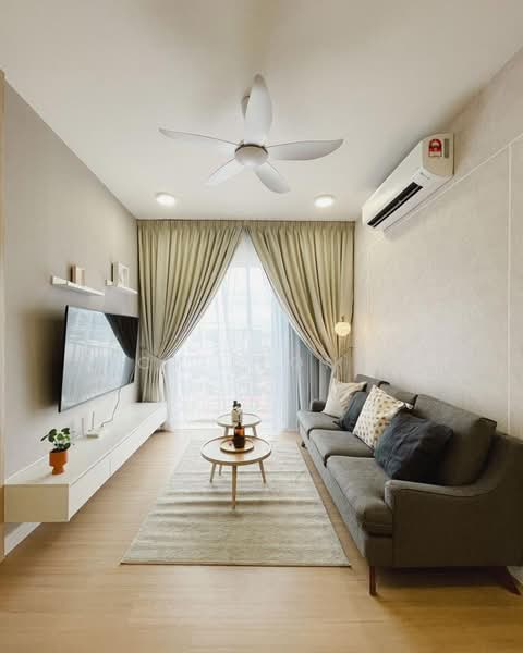 Servis Apartment untuk Disewa di RYAN & MIHO - CY Leong - Living Room - PropertyGuru.com.my