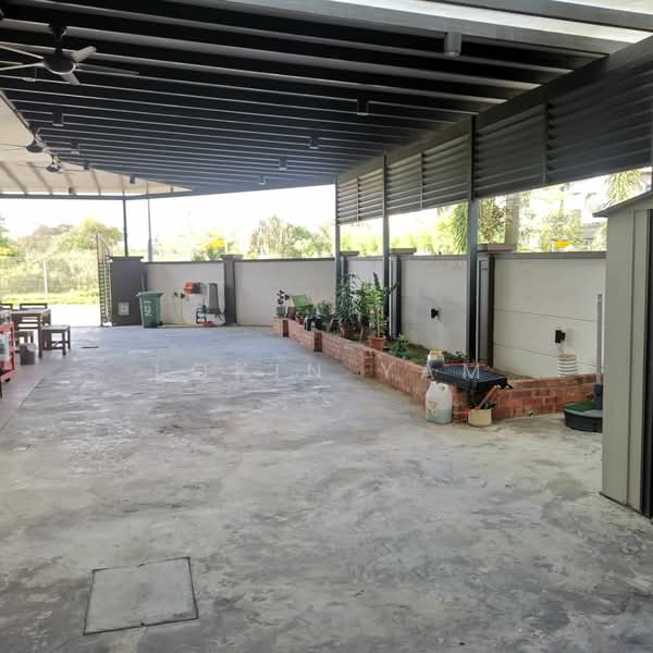 Cluster House for Sale in Taman Kempas Indah (Tebrau) - Lokin Yam - Exterior - PropertyGuru.com.my