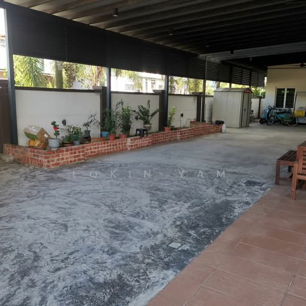 Cluster House for Sale in Taman Kempas Indah (Tebrau) - Lokin Yam - Exterior - PropertyGuru.com.my