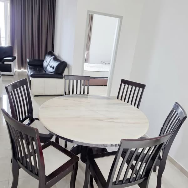 Kondominium untuk Disewa di Lucerne Residences - Denise Teh - Living Room - PropertyGuru.com.my