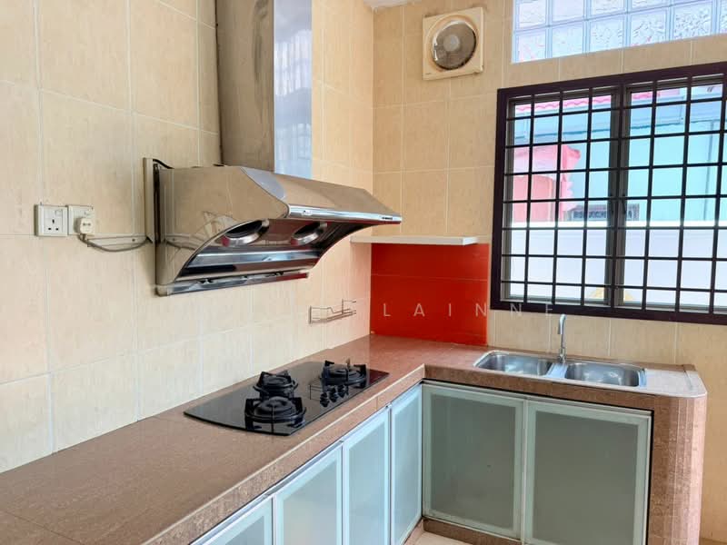 Semi-Detached House for Sale in Taman Mount Austin (Tebrau) - Phang Elainne - Kitchen - PropertyGuru.com.my