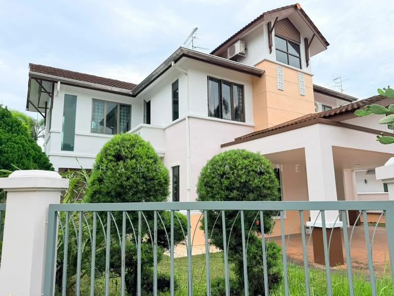 Semi-Detached House for Sale in Taman Mount Austin (Tebrau) - Phang Elainne - Exterior - PropertyGuru.com.my