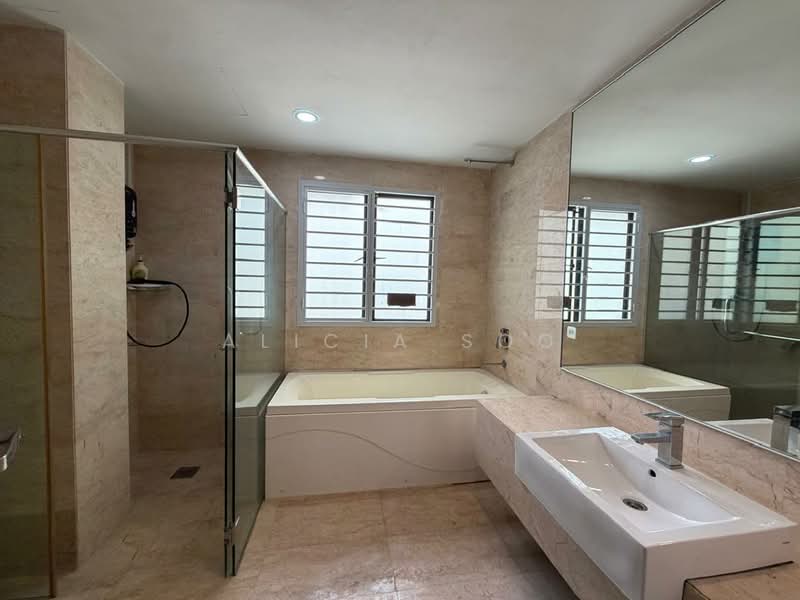 Rumah Teres 3 Tingkat untuk Dijual di Petaling Jaya (Selangor) - Alicia Soo - Bathroom - PropertyGuru.com.my