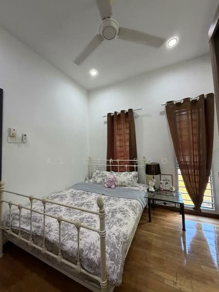 Rumah Teres 3 Tingkat untuk Dijual di Petaling Jaya (Selangor) - Alicia Soo - Bedroom - PropertyGuru.com.my