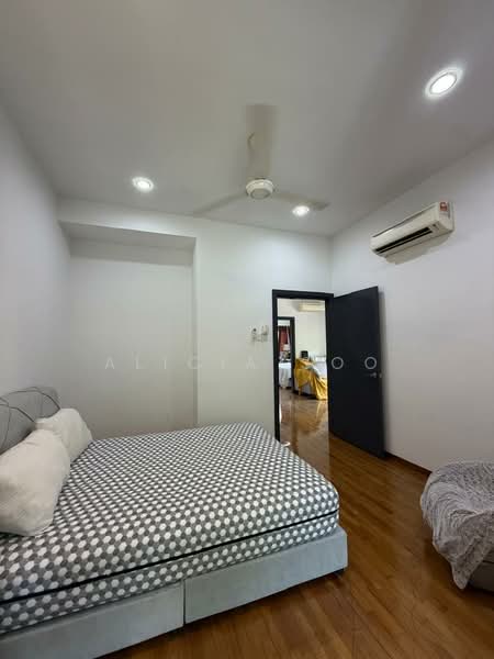 Rumah Teres 3 Tingkat untuk Dijual di Petaling Jaya (Selangor) - Alicia Soo - Bedroom - PropertyGuru.com.my