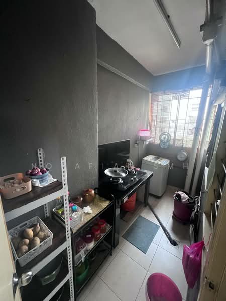 Condominium for Sale at Kepong Sentral Condominium - Norafian SMH - Kitchen - PropertyGuru.com.my