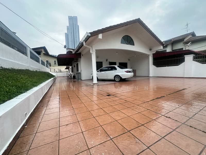 Semi-Detached House for Sale in Taman Serene (Johor Bahru) - Phang Elainne - PropertyGuru.com.my