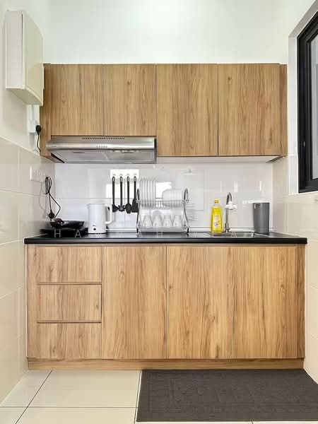 Service Residence for Sale at RYAN & MIHO - Hannah Yeak - Kitchen - PropertyGuru.com.my