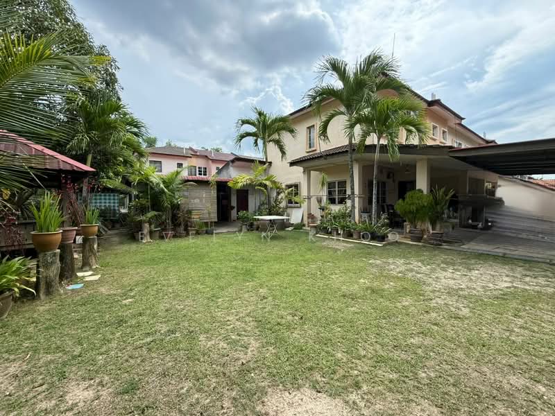 2-storey Terraced House for Sale in Bukit Beruntung (Serendah) - Evelyn Khoo - Side Land - PropertyGuru.com.my