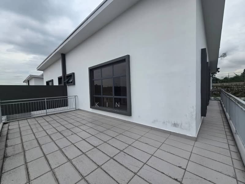 Rumah Berkembar untuk Dijual di Senai (Kulai) - Lokin Yam - Exterior - PropertyGuru.com.my