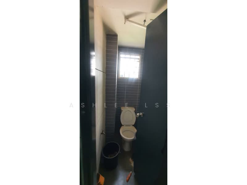 Shop / Office for Rent in Shah Alam (Selangor) - Ashlee LSS - Bathroom - PropertyGuru.com.my