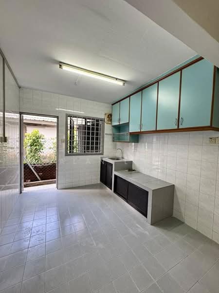 2-storey Terraced House for Sale in Skudai (Johor) - Alan Lee - Kitchen - PropertyGuru.com.my