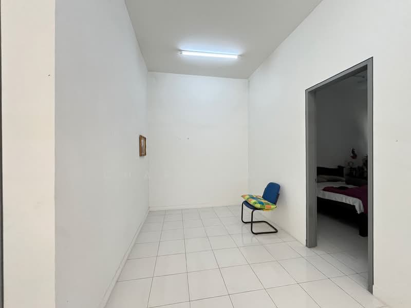 2-storey Terraced House for Sale in Bandar Saujana Putra (Tanjong Duabelas) - Charlie Gan - Interior - PropertyGuru.com.my