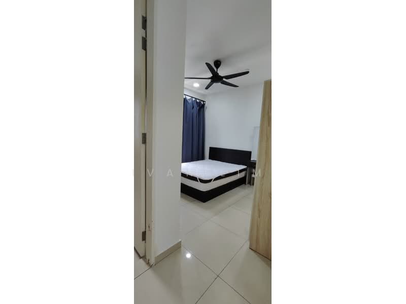 Service Residence for Sale at Kenwingston Avenue - Ivan Lim - Bedroom - PropertyGuru.com.my