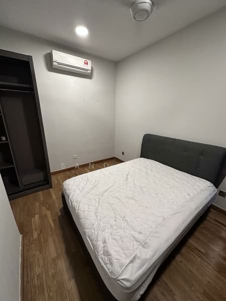 Servis Apartment untuk Disewa di Verde - Sand Yip - Bedroom - PropertyGuru.com.my
