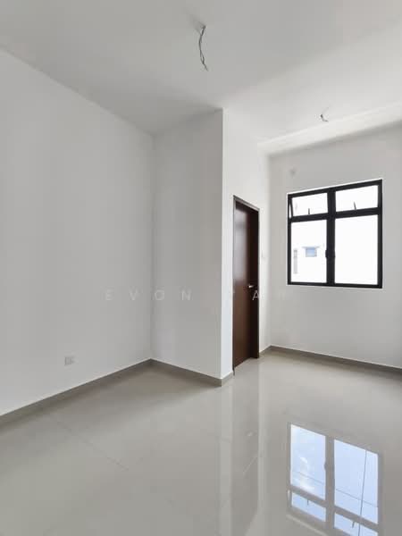 Rumah Teres 2 Tingkat untuk Dijual di Bandar Dato Onn (Tebrau) - Evon Yap - PropertyGuru.com.my