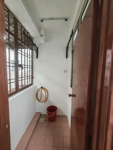 Pangsapuri untuk Dijual di Sri Selera Court Apartment - Wendy Kui - Balcony - PropertyGuru.com.my