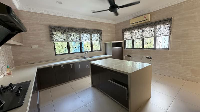 Semi-Detached House for Sale in Jade Hills (Kajang) - Fatin Azemi - Kitchen - PropertyGuru.com.my