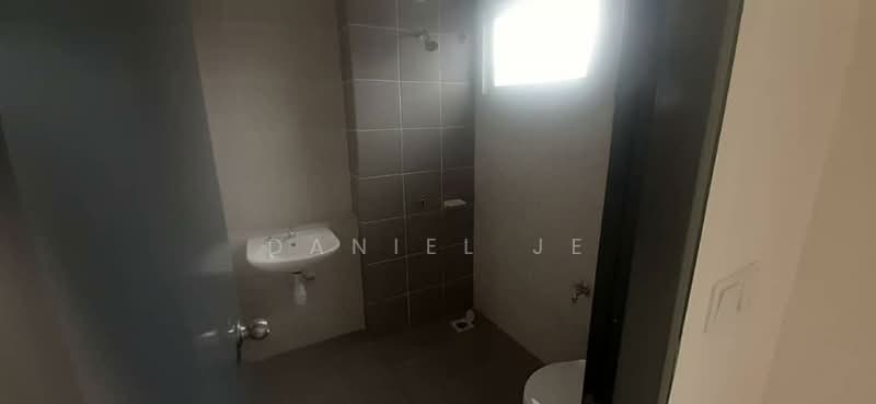 2-storey Terraced House for Rent in Dengkil (Selangor) - Daniel Je - Bathroom - PropertyGuru.com.my