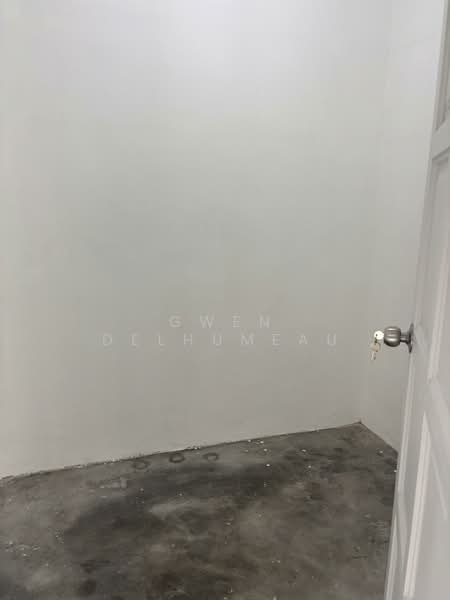Rumah Banglo untuk Disewa di Seksyen 6 (Shah Alam) - Gwen Delhumeau - Storage - PropertyGuru.com.my