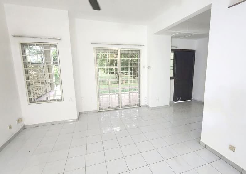 Rumah Teres 2 Tingkat untuk Dijual di Presint 8 (Putrajaya) - Nafis Hashim - Living Room - PropertyGuru.com.my