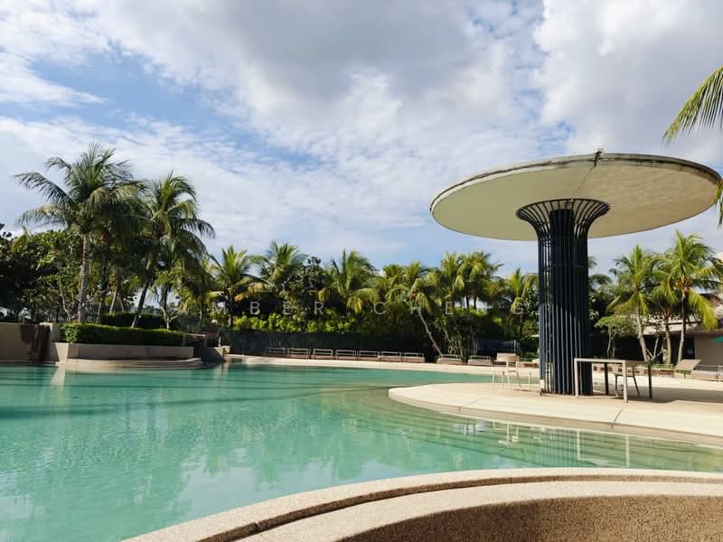 Rumah Teres 2 Tingkat untuk Dijual di Bandar Gamuda Cove (Dengkil) - Amber Cheng - Pool - PropertyGuru.com.my