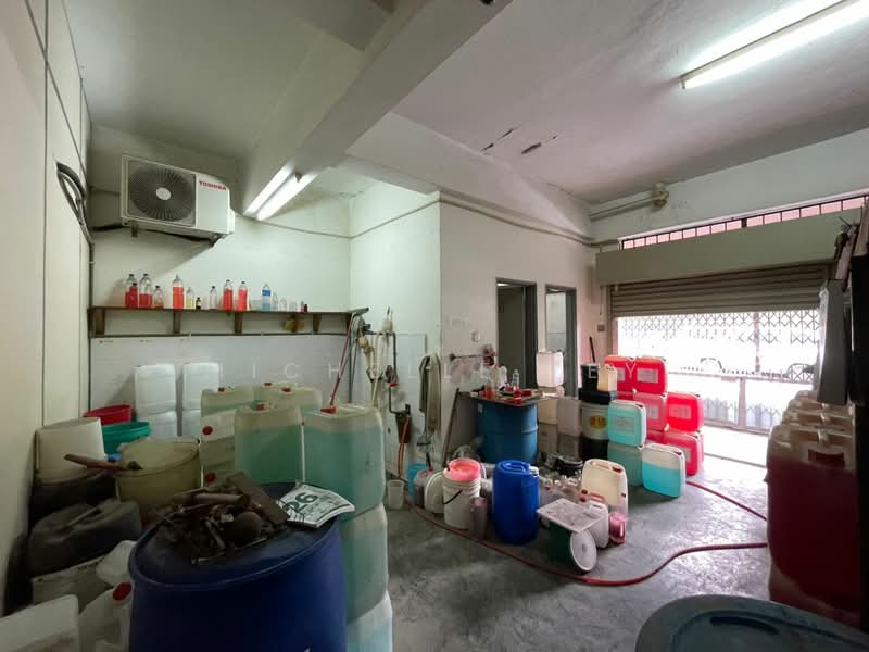 Shop / Office for Sale in Bandar Seri Alam (Masai) - Michelle Tey - Interior - PropertyGuru.com.my