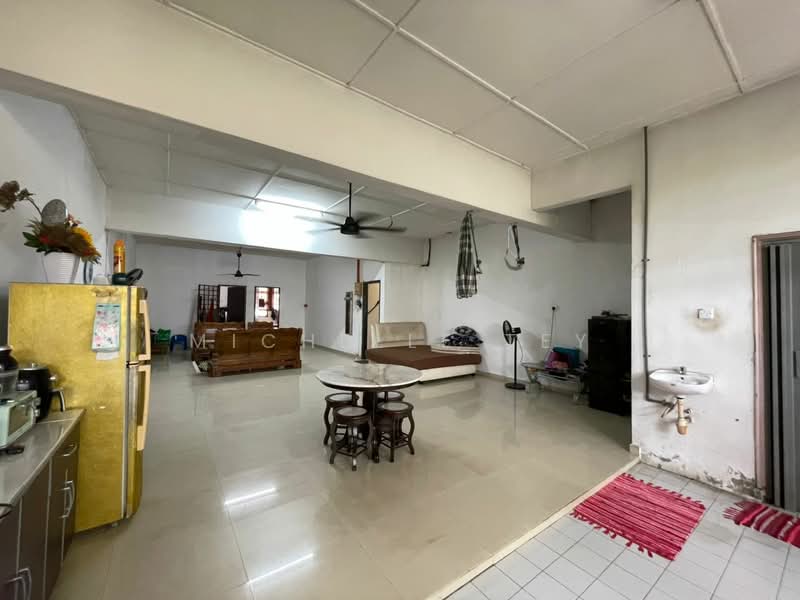 Shop / Office for Sale in Bandar Seri Alam (Masai) - Michelle Tey - Living Room - PropertyGuru.com.my
