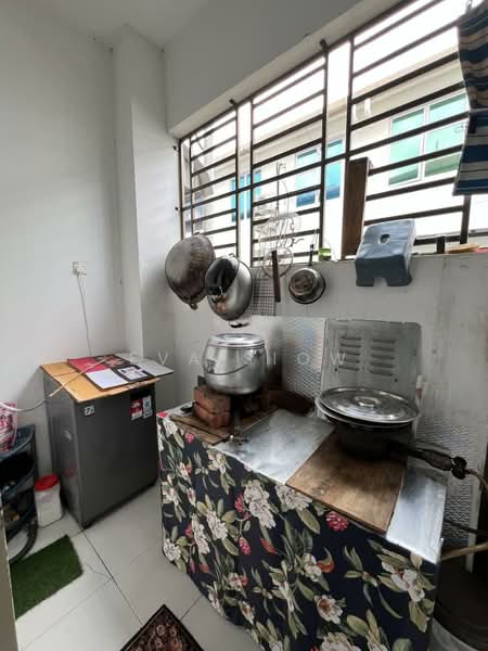 2-storey Terraced House for Sale in Taman Pulai Mutiara (Iskandar Puteri (Nusajaya)) - Eva Siow - Kitchen - PropertyGuru.com.my