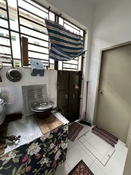 2-storey Terraced House for Sale in Taman Pulai Mutiara (Iskandar Puteri (Nusajaya)) - Eva Siow - Kitchen - PropertyGuru.com.my