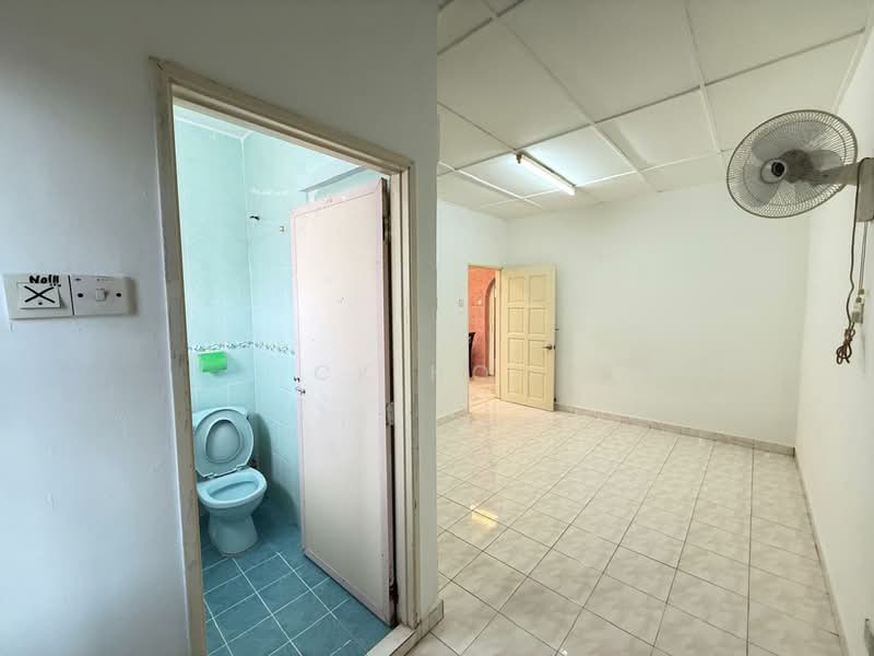 Townhouse for Sale in Taman Setapak Indah (Setapak) - CK Hoo - Bathroom - PropertyGuru.com.my