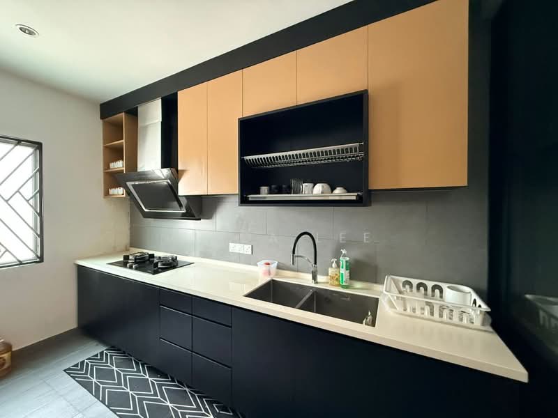 2-storey Terraced House for Rent in Taman Pelangi Indah (Ulu Tiram) - Linda Lee - Kitchen - PropertyGuru.com.my