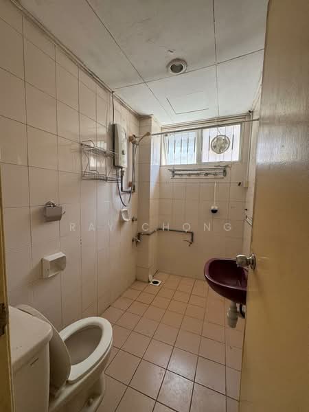 Condominium for Rent at Vista Tasik - Ray Chong - Bathroom - PropertyGuru.com.my