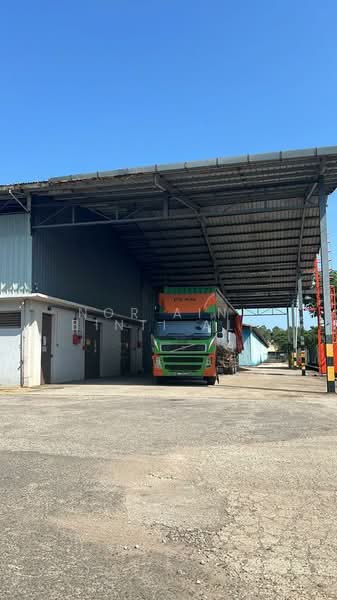Warehouse for Rent in Kampung Baru Gebeng (Sungai Karang) - Nor'Aini Binti Ali - Exterior - PropertyGuru.com.my
