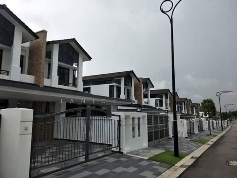 Cluster House for Sale in Iskandar Puteri (Nusajaya) (Johor) - Janice Pang - Exterior - PropertyGuru.com.my