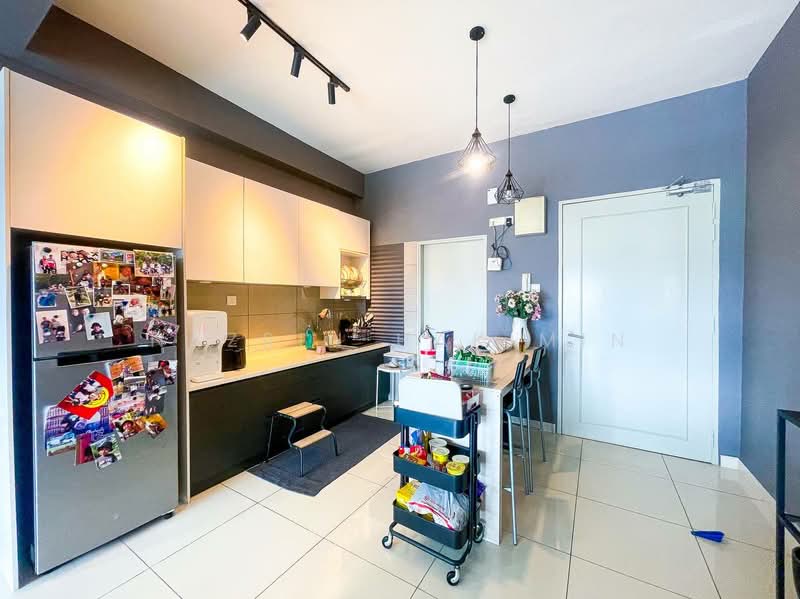 Condominium for Sale at Lake Vista Residence (Tasik Vista Residen) - Nazrin Hakimin - Kitchen - PropertyGuru.com.my