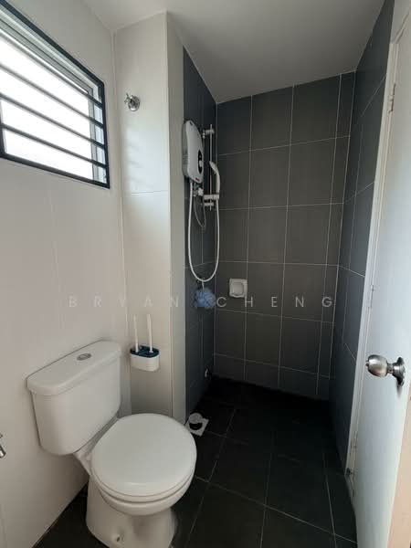 Rumah Teres 2 Tingkat untuk Disewa di Seri Kembangan (Selangor) - Bryan Cheng - PropertyGuru.com.my