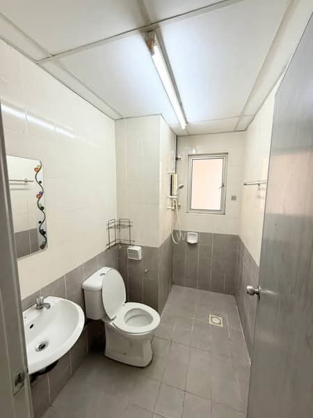 Condominium for Rent at Selayang Point - Edmund CH Leow - Bathroom - PropertyGuru.com.my