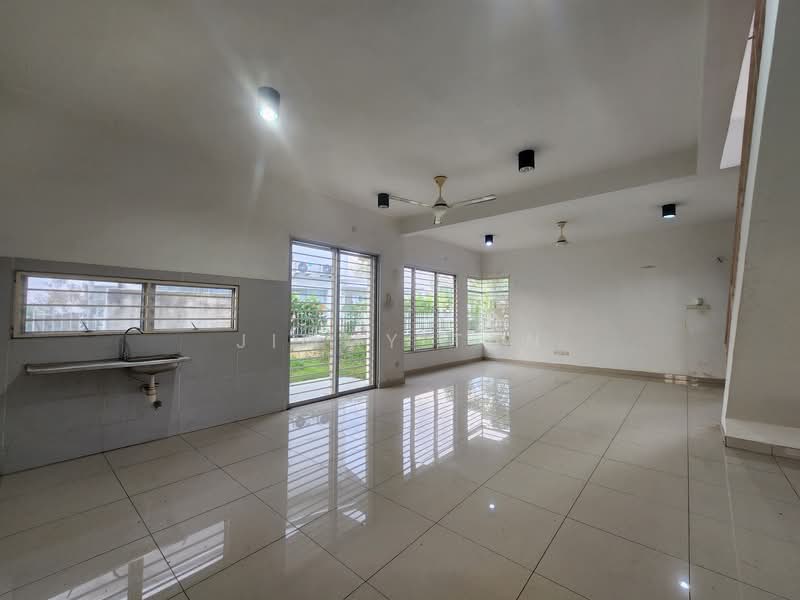 Semi-Detached House for Sale in Bandar Seri Coalfields (Sungai Buloh) - Jimmy Tan - Interior - PropertyGuru.com.my