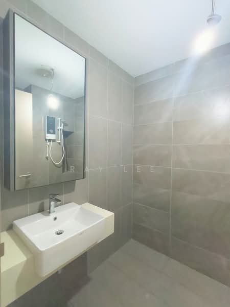 Servis Apartment untuk Disewa di Mossaz @ Empire City - Ray Lee - Bathroom - PropertyGuru.com.my