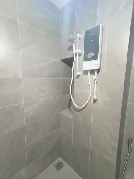 Servis Apartment untuk Disewa di Mossaz @ Empire City - Ray Lee - Bathroom - PropertyGuru.com.my
